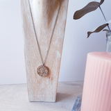 Collier médaille 20mm rose aspect granite